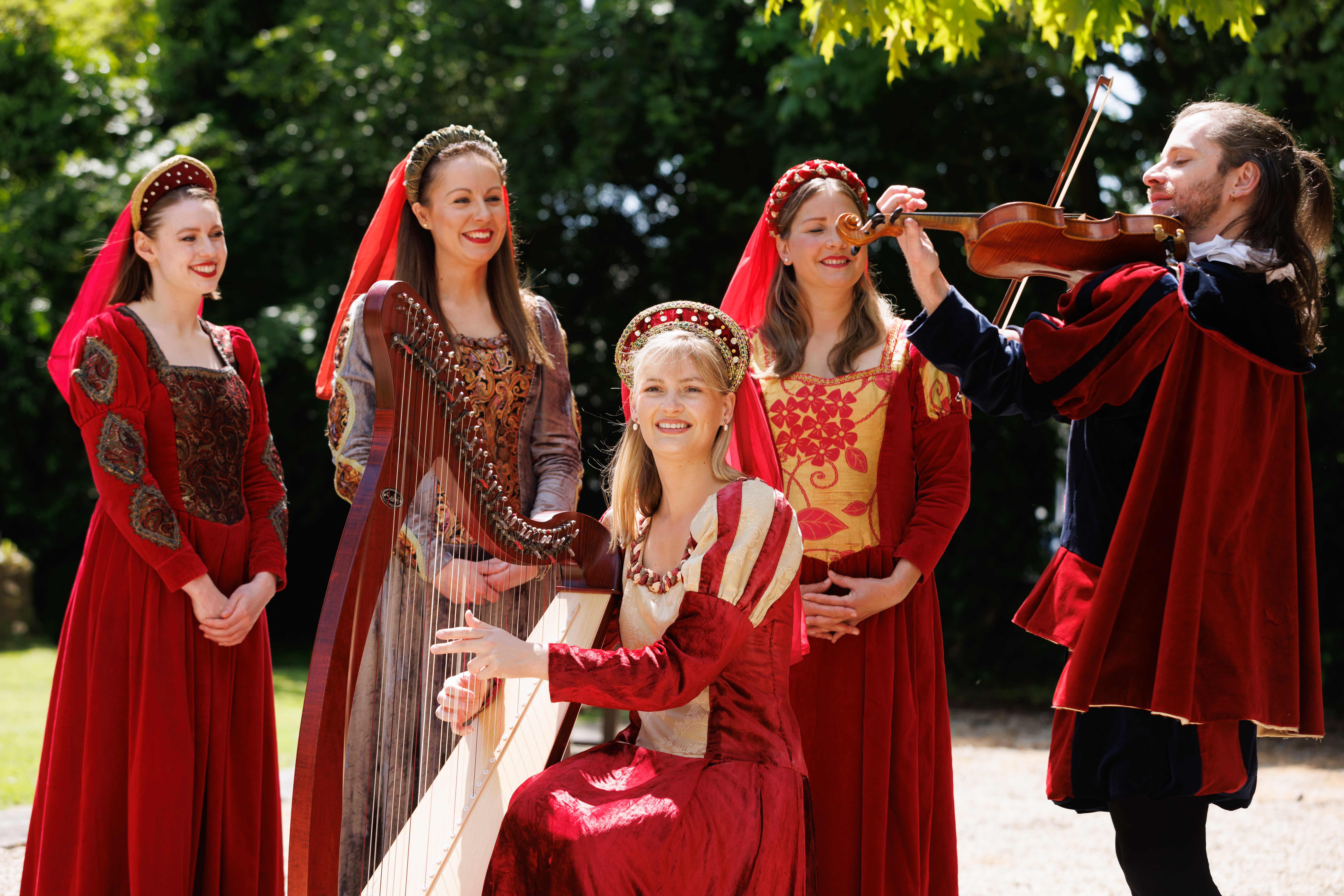 Bunratty Hosts Injugural Harp Celebration